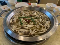 -芭夯兔·无骨兔汤锅(华阳店)