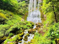 -鹿院坪生态旅游景区