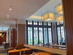 -亚龙湾希尔顿自助餐厅·海鲜·烧烤·沙滩BBQ·现场乐队