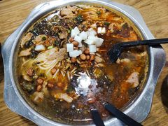 酸菜肉片米线-贵州米线(童家巷店)