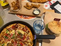 -必胜客(尹山湖歌林公园店)