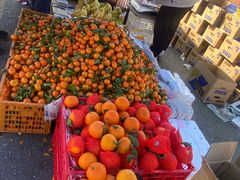 -雪绒花路停车场