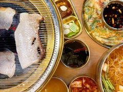 -闻老头·菊花炭烤肉(D11店)