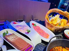 -热火朝天鲜切牛肉火锅(南强街巷店)