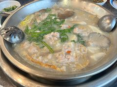 -老来福·非遗酸汤兔(凯旋路店)