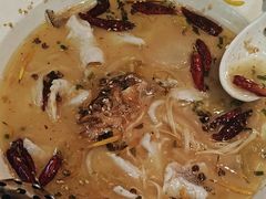 -渔语鱼酸菜鱼新川菜(来福士店)