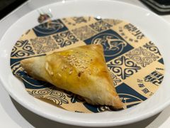滩羊羊肉烤包-清真·卡德尔大叔新疆主题餐厅(龙汇路店)