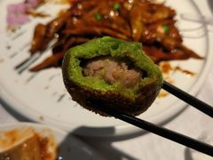 五彩三鲜生煎包-玉玲珑(陆家嘴店)