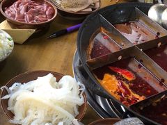 -正南齊北重庆老火锅(光华村直营店)