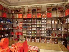 -VENCHI 闻绮(北京国贸商城店)