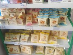 -沪上阿姨·精选茶饮(八一路店)