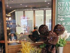 -StayReal Cafe(长宁来福士广场东八区店)