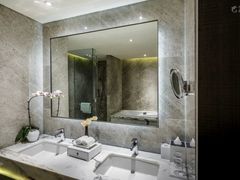 -珠海中海雅高铂尔曼酒店