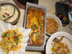 黄山臭鳜鱼-皖荟·徽菜(来福士广场店)