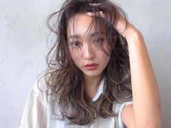 -Rise Hair上升造型