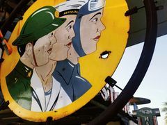 -席娜卡琳火车铁道夜市