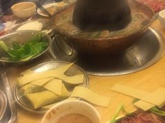 -月圆火锅(宁海东路二店)