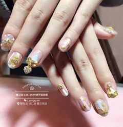 -睫乐园•睫公馆•美睫美甲沙龙