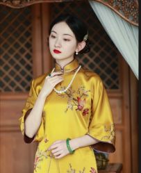 -租旗袍租礼服馆