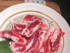 牛肋条-明洞阿姨·韩式酱蟹烤肉·创意料理(三元桥店)