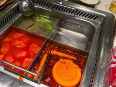 -海底捞火锅鲜切牛肉主题店(长寿路店)