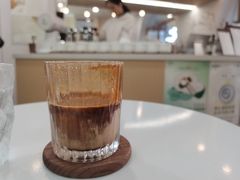 燕麦Dirty-COMPANION COFFEE小伴咖啡