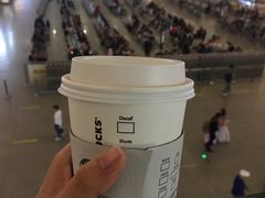 -星巴克(广州南站A18检票口楼上)