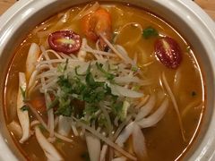 越式酸辣海鲜汤河粉-米纸越南小馆(金鹰世界店)
