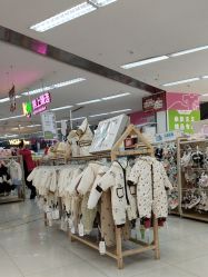 -孩子王(昆山招商花园城店)