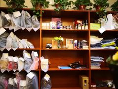 -革瑞斯奢侈品包包护理专家(丹尼斯大卫城店)