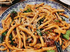 -清真·玛丽亚新疆菜主题餐厅(浙江中路店)
