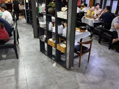 -云晓光头烧烤吧(盛夏店)