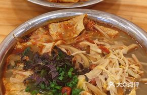 Three Delicacies Snail Rice Noodle Sliced Rice