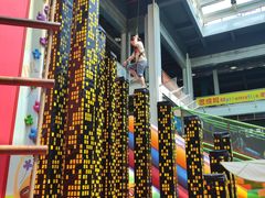 -蒙特利亲子乐园