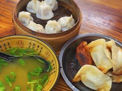 -锅贴大王南翔小笼(临沂二村店)