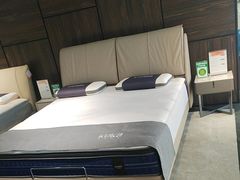 -百安居装修建材卖场(罗湖店)