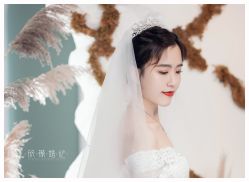 -欣薇婚纱(新源乐汇城店)