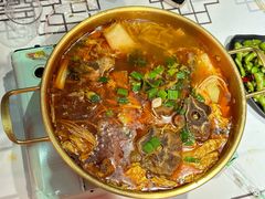 -云晓光头烧烤吧(川沙绿地店)