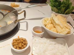 -八合里潮汕鲜牛肉火锅(上海汇智广场店)