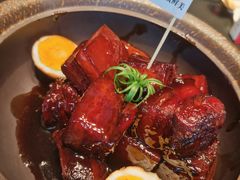 本帮红烧肉-炊江南·上海菜(国展华漕店)