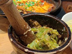 皮蛋青椒擂茄子-费大厨辣椒炒肉(万家丽一店)