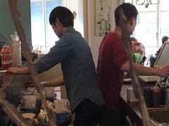 -Cafe de Paris(林荫路店)