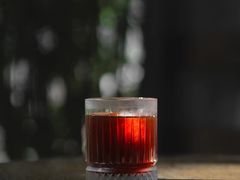 -彳亍咖啡·这里(水湾路店)
