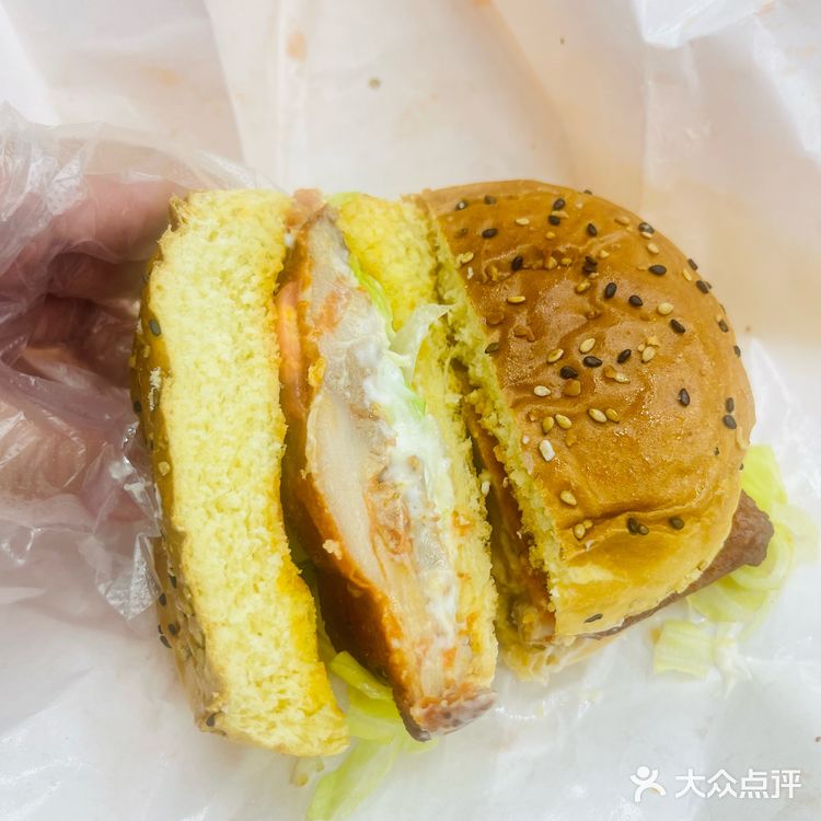在北京|广安门牛约堡干儿子带🍔小家伙眼睛亮啦