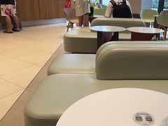 -奈雪的茶(优特汇店)