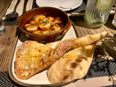 -Common Table · Brunch & Coffee