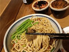 -矮子粉店1985·长沙米粉(湘春路店)