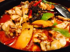 -云海肴·汽锅鸡·云南菜(天山百盛优客店)