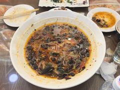 -连池鱼豆味坊(风景区店)
