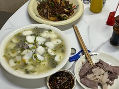 -何永光123鲜牛肉馆(1号店)